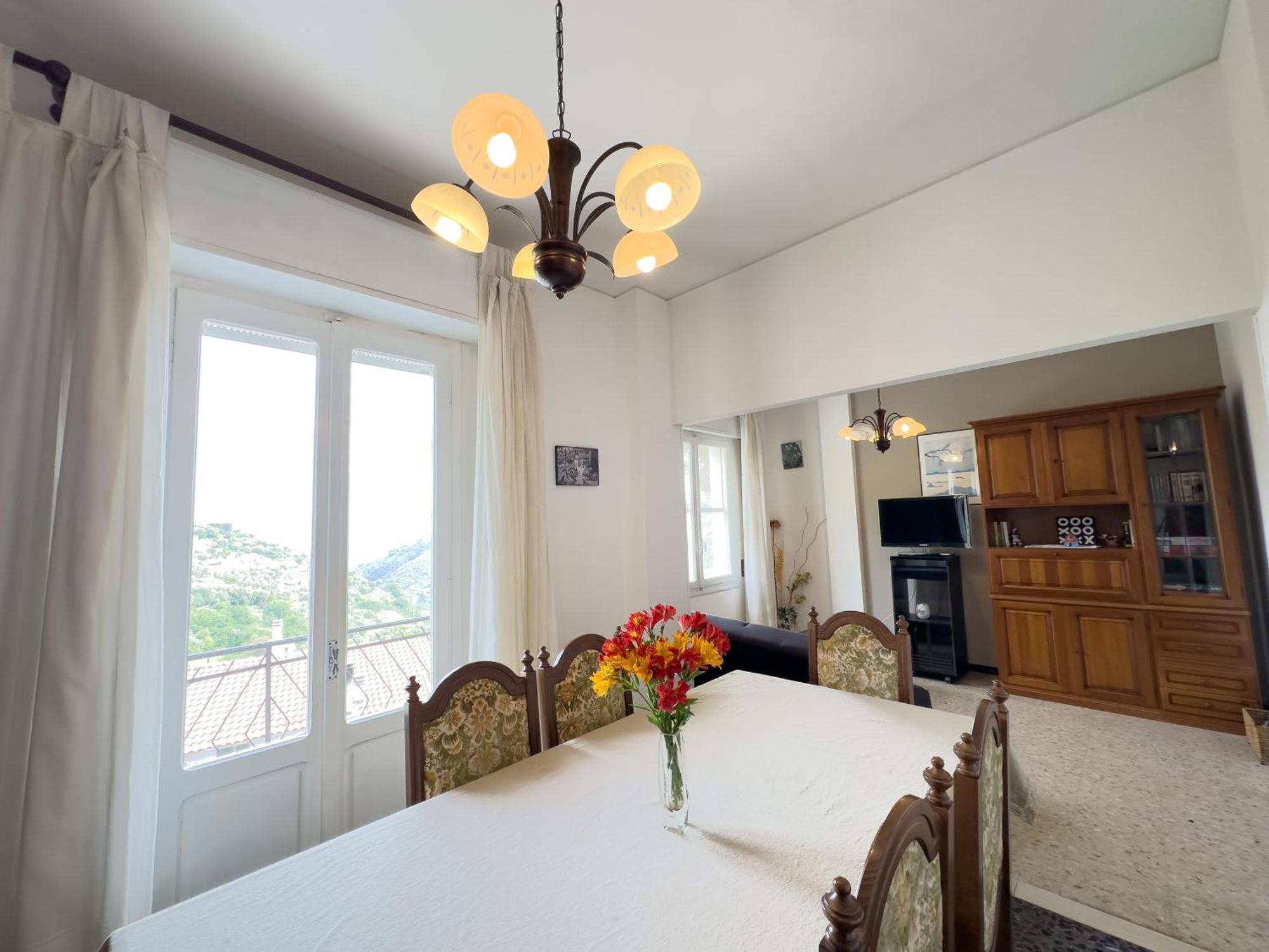 Sanremo Mare E Relax - Affittasi "Casa Illiade" Con Parcheggio Libero, Terrazza E Wi-Fi 아파트 외부 사진