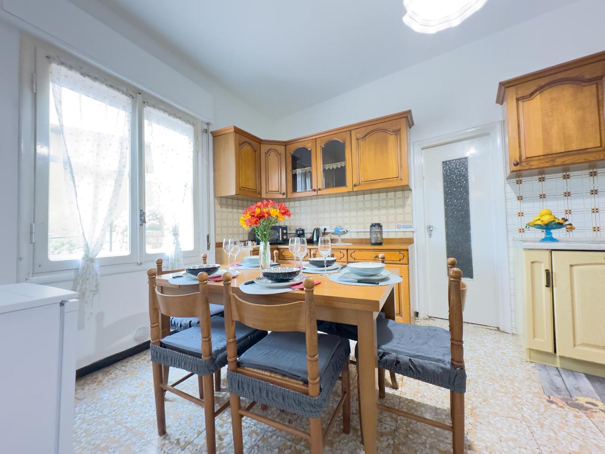 Sanremo Mare E Relax - Affittasi "Casa Illiade" Con Parcheggio Libero, Terrazza E Wi-Fi 아파트 외부 사진